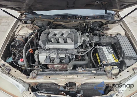 2000 Honda Accord Ex z USA, uszkodzony, nr VIN 1HGCG1656YA038034